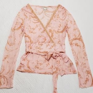 Banana republic long sleeve v neck blouse size M, never used